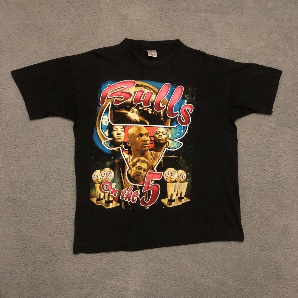 Vtg Chicago Bulls Michael Jordan Rap Tee XL Rodman Pippen 1997 On the 5 Bootleg